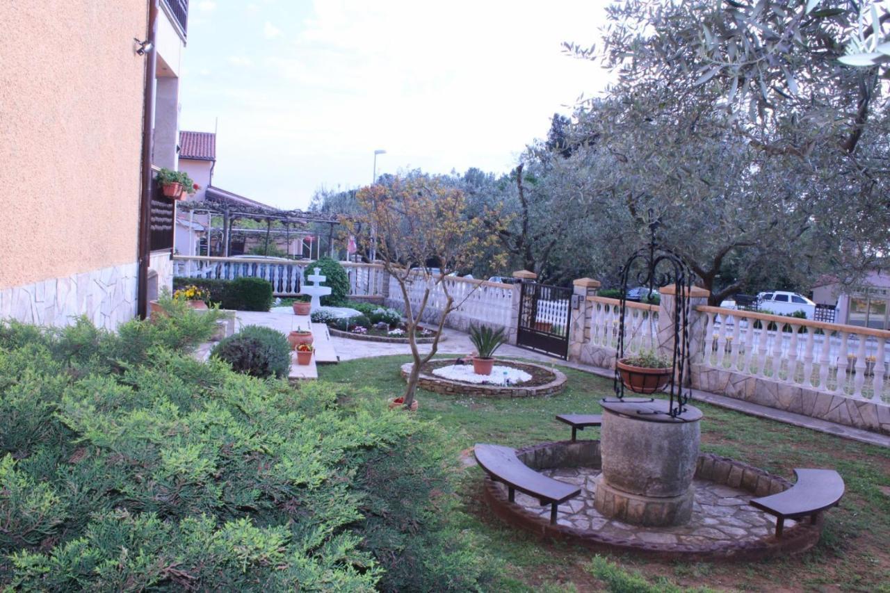 Lily'S Lovely Apartments Фажана Екстер'єр фото